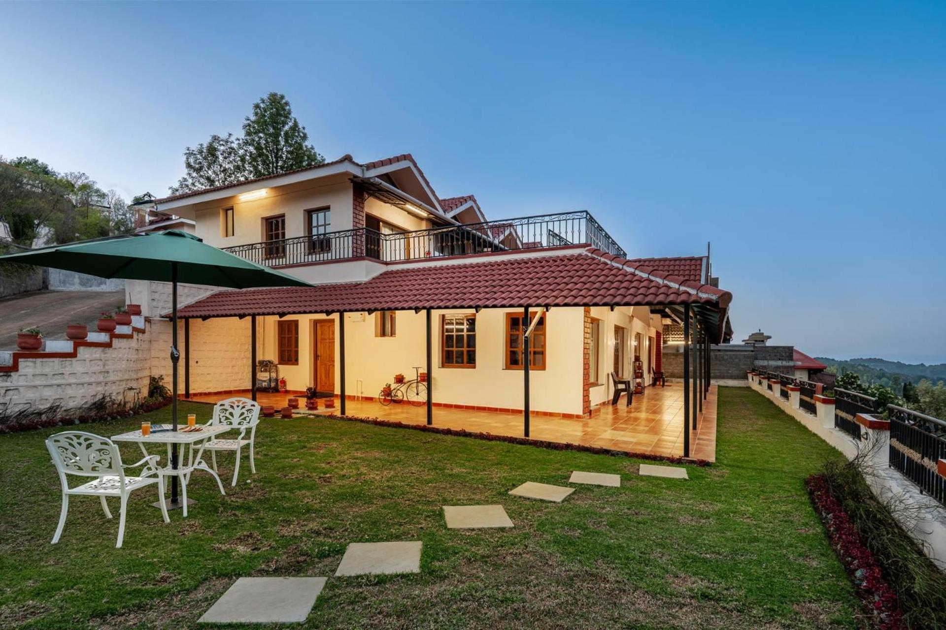 Stayvista At The West Wind 5Bhk Villa Ooty Comp Breakfast ภายนอก รูปภาพ