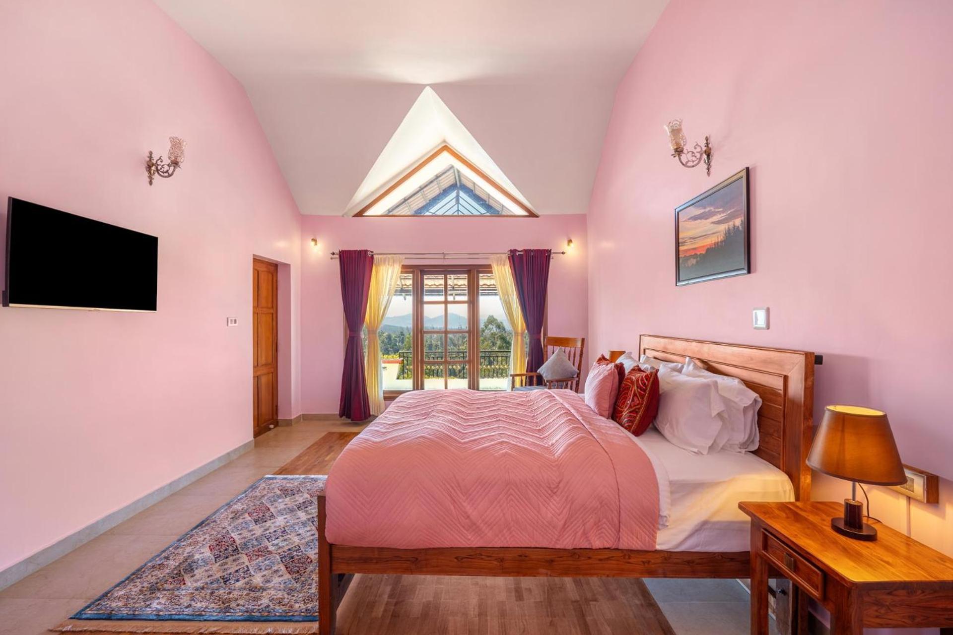 Stayvista At The West Wind 5Bhk Villa Ooty Comp Breakfast ภายนอก รูปภาพ