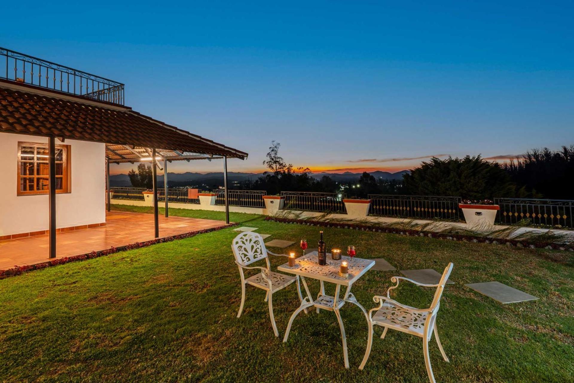 Stayvista At The West Wind 5Bhk Villa Ooty Comp Breakfast ภายนอก รูปภาพ